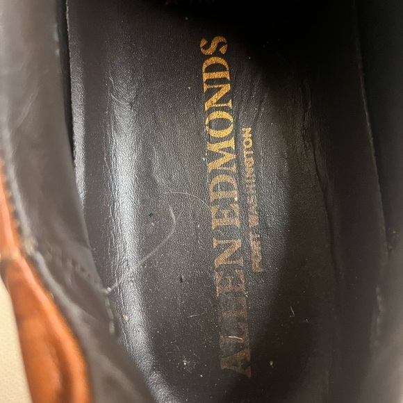 Allen Edmonds \